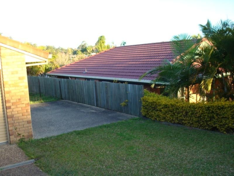 12 BIRDWOOD ST, Burnside QLD 4560