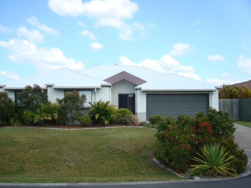 12 WELLMAN CRES, Sippy Downs QLD 4556