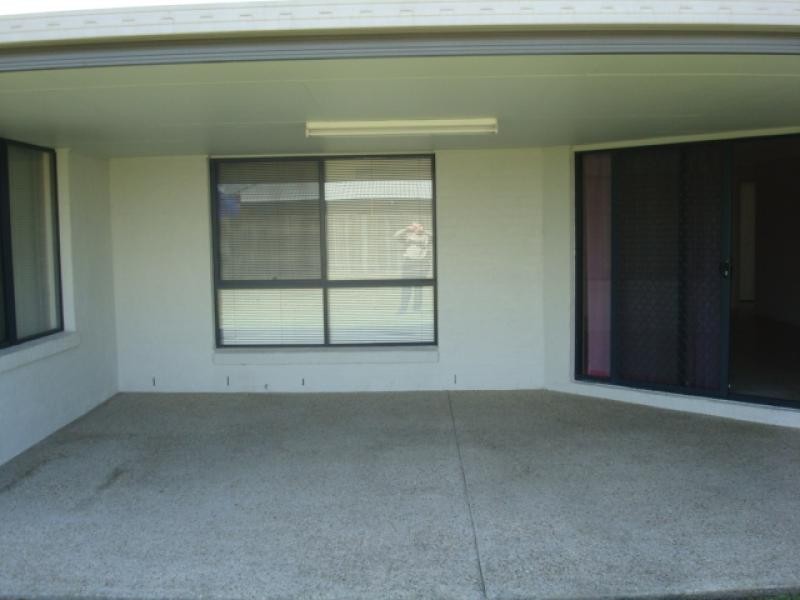 12 WELLMAN CRES, Sippy Downs QLD 4556