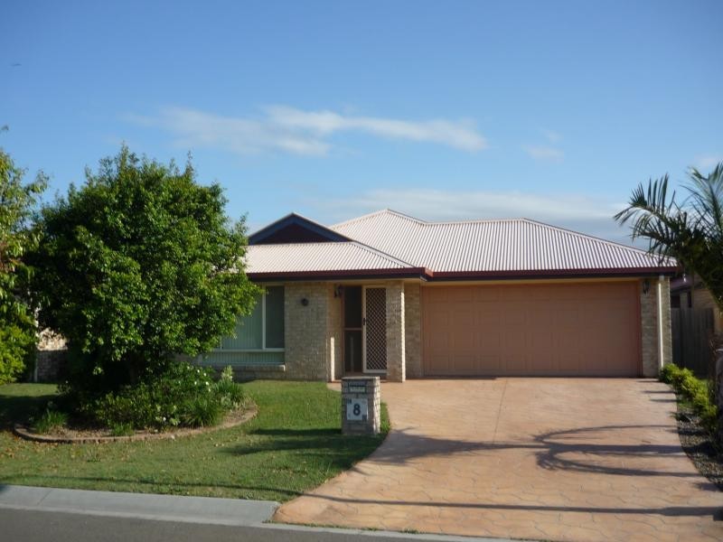 8 DORIAN CR, Sippy Downs QLD 4556