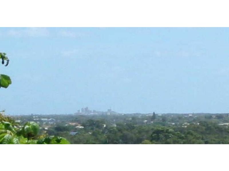 769 Nicklin Way, Battery Hill QLD 4551