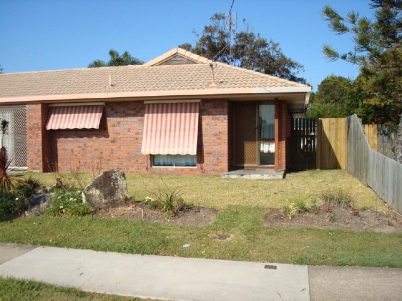 293 Nicklin Way, Warana QLD 4575