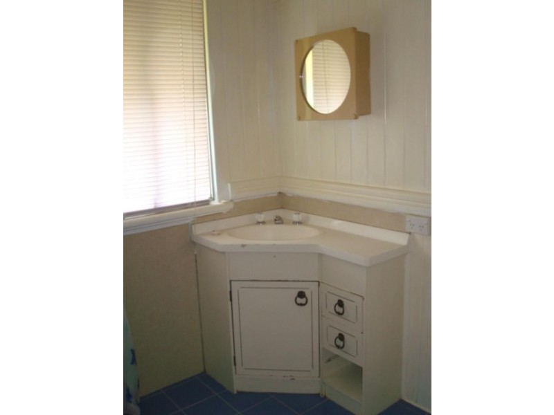 20 HOSPITAL ROAD, Nambour QLD 4560