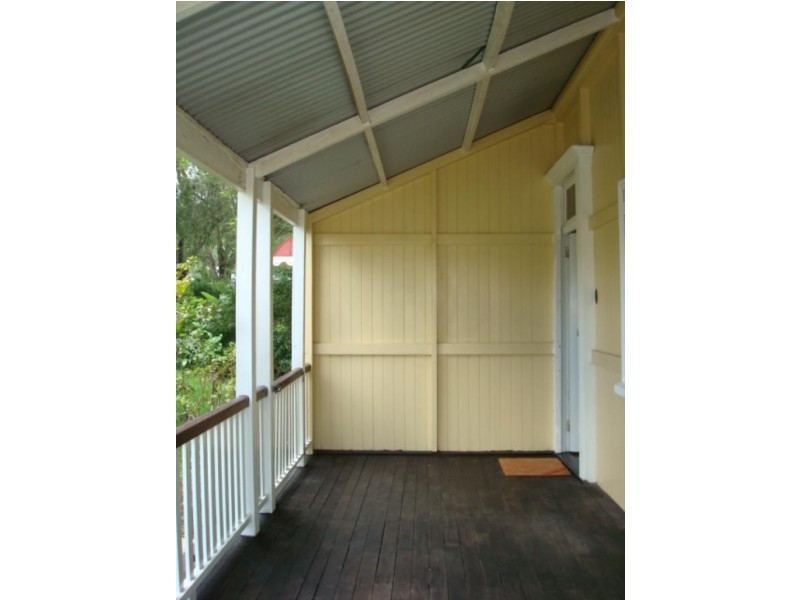 20 HOSPITAL ROAD, Nambour QLD 4560