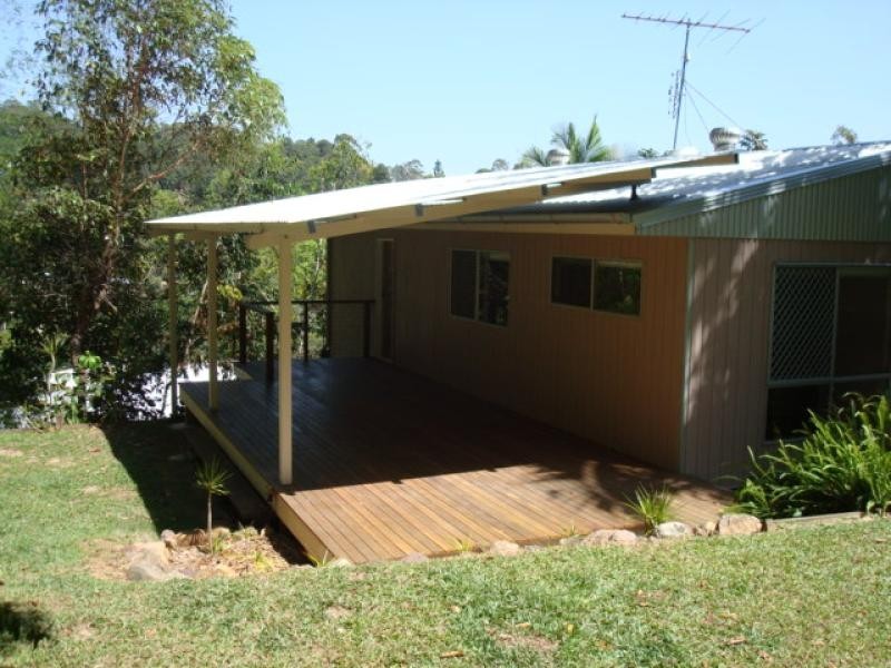 32 NOEL STREET, Nambour QLD 4560