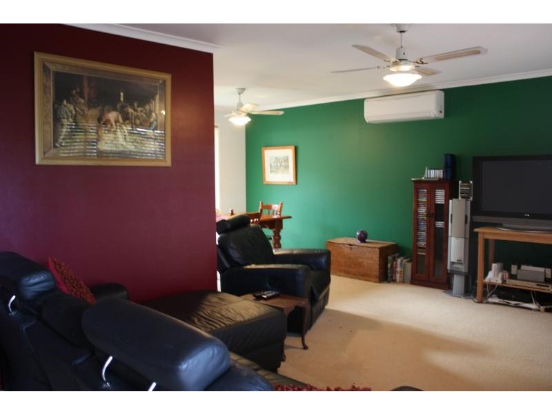 10 MOONAH COURT, Mountain Creek QLD 4557