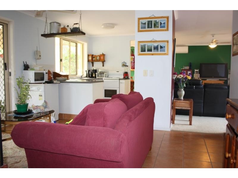 10 MOONAH COURT, Mountain Creek QLD 4557