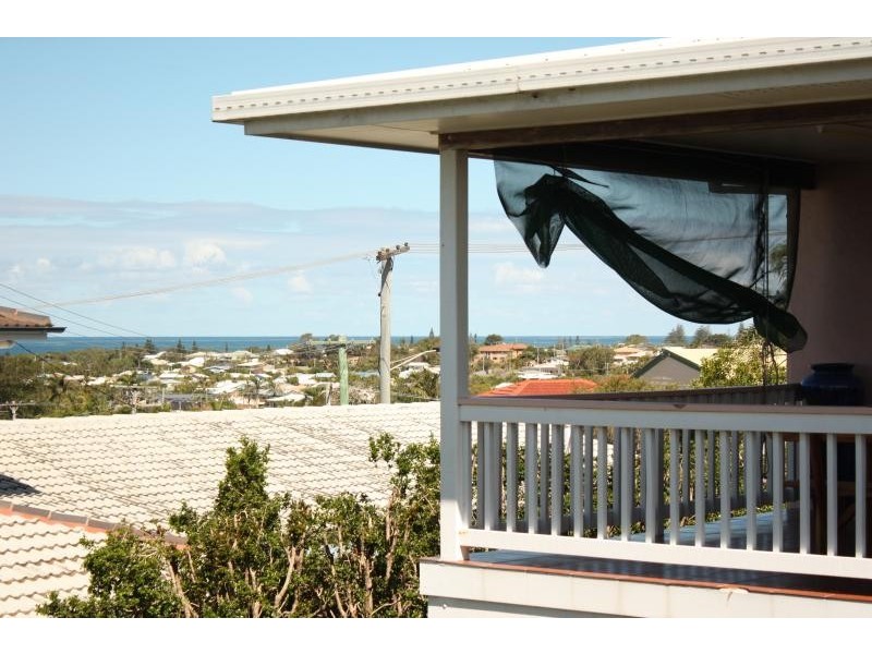 769 Nicklin Way, Battery Hill QLD 4551