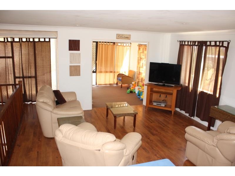 769 Nicklin Way, Battery Hill QLD 4551