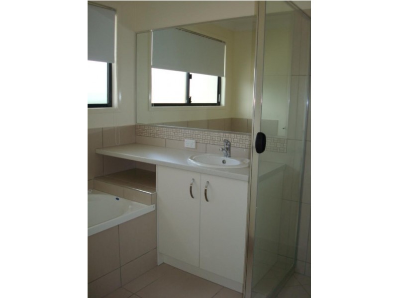 38 NANDEWAR DRIVE, Buderim QLD 4556