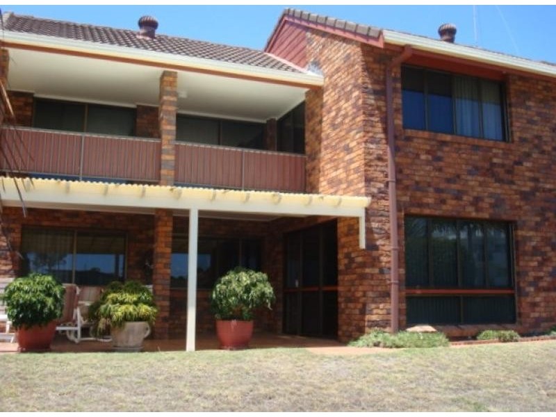 9 ELANORA AVENUE, Mooloolaba QLD 4557