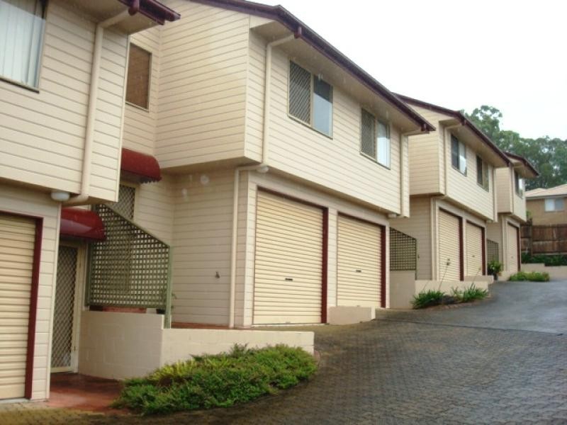 Unit 4/70 CARTER ROAD, Nambour QLD 4560