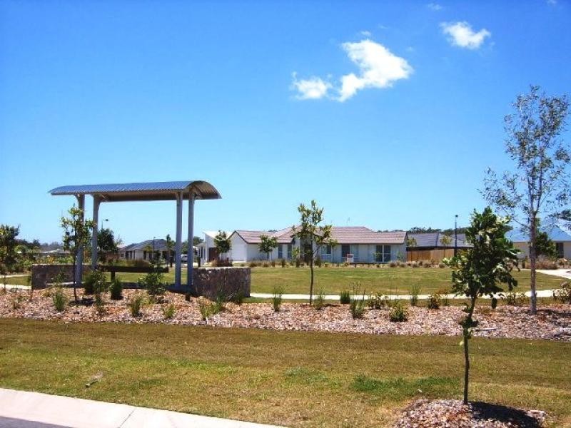 7 Beethoven Cct, Sippy Downs QLD 4556