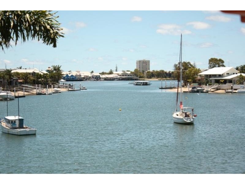 9 ELANORA AVENUE, Mooloolaba QLD 4557