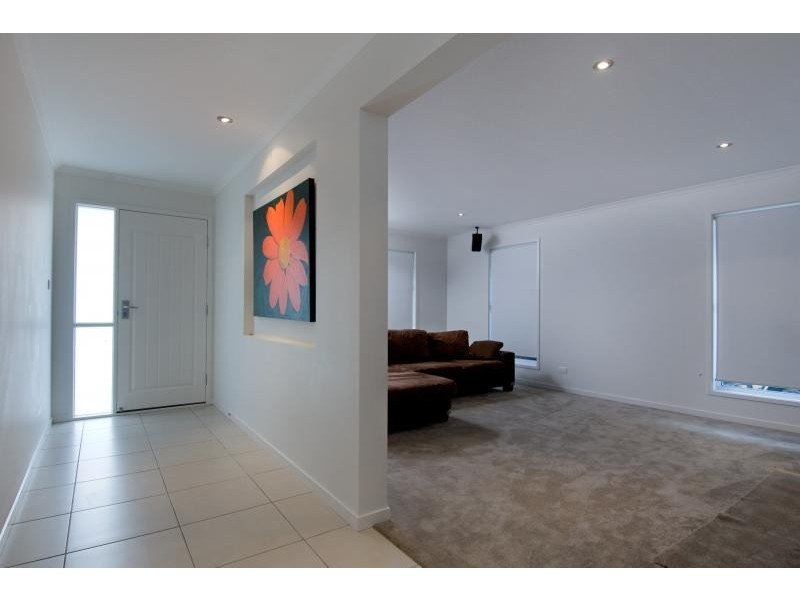 31 Riveroak Way, Sippy Downs QLD 4556