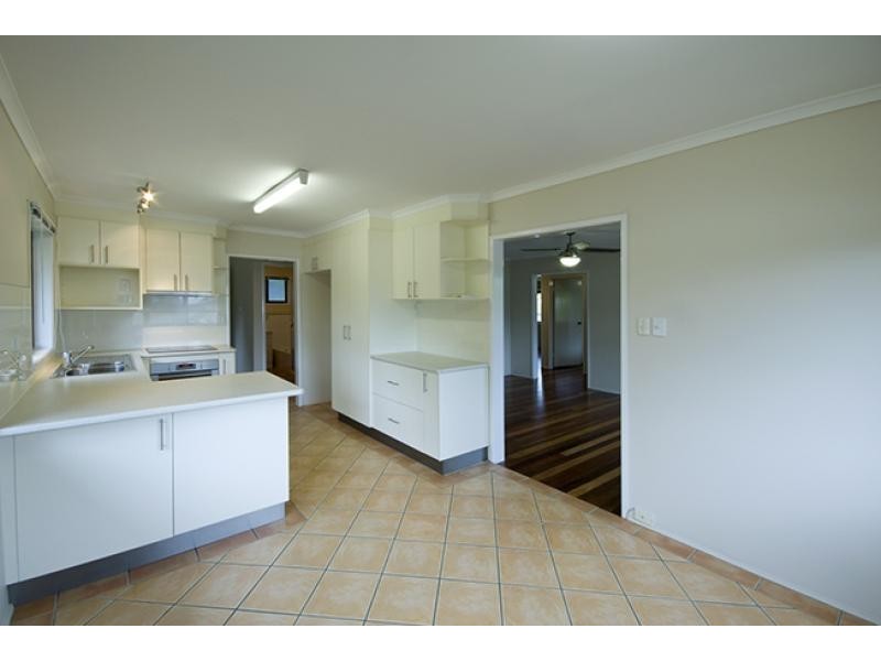 18 Tasol Street, Bli Bli QLD 4560