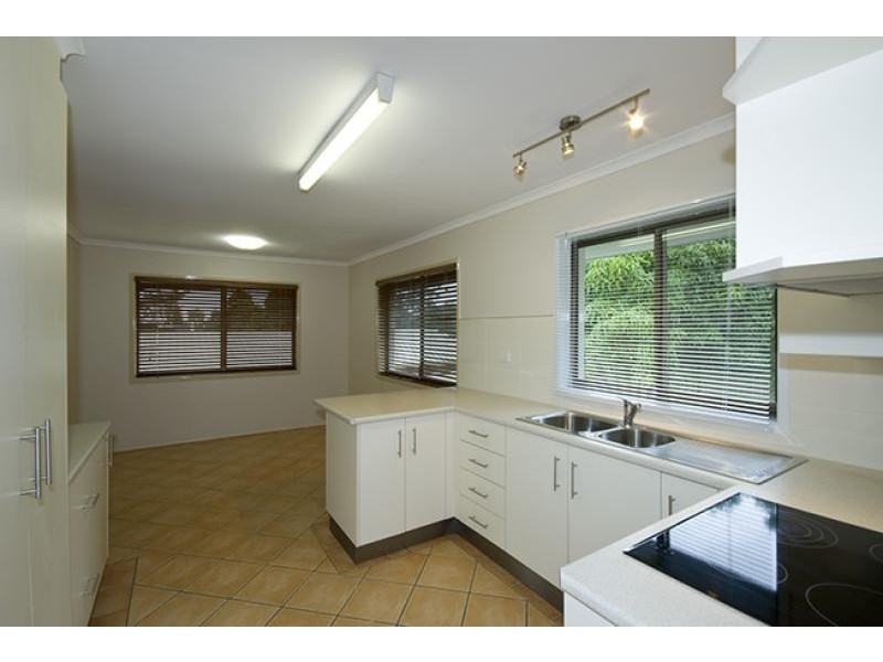 18 Tasol Street, Bli Bli QLD 4560