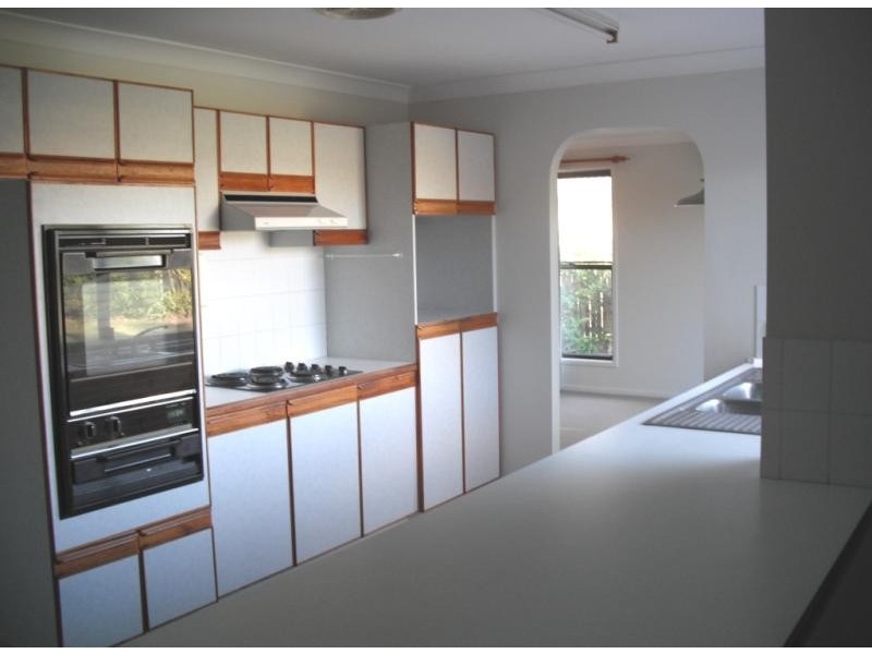 27 BALYARTA CRES, Mooloolaba QLD 4557