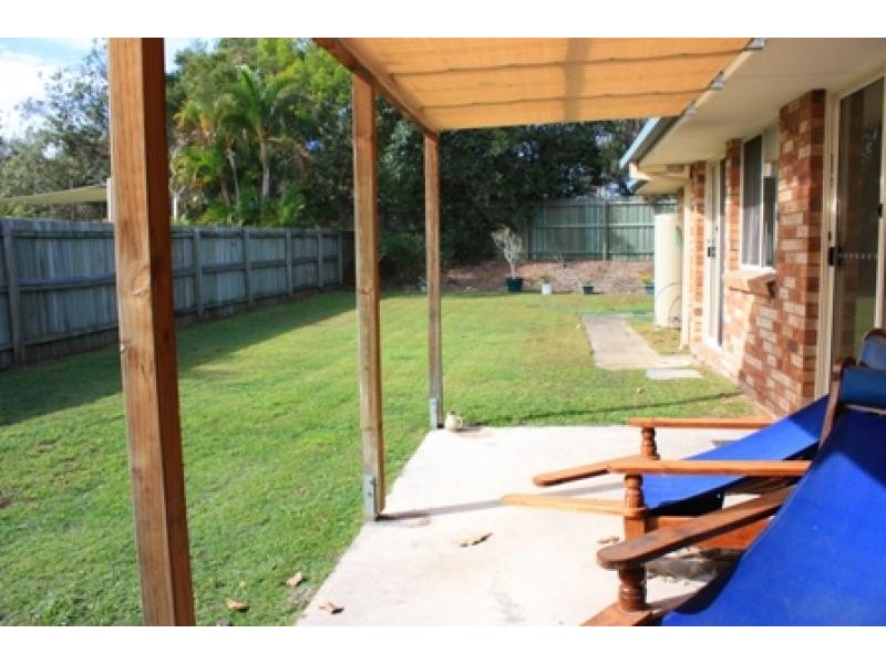 16 Kalmia Place, Mountain Creek QLD 4557