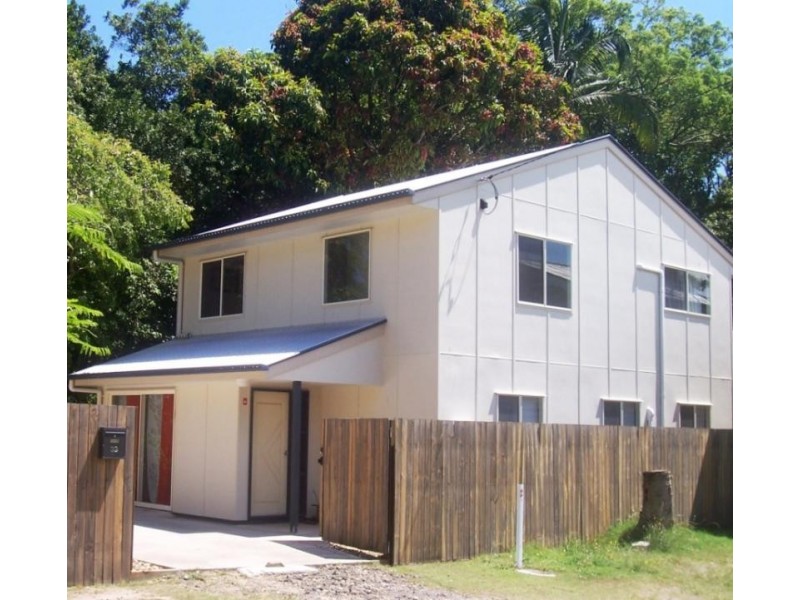 33 COURT ROAD, Nambour QLD 4560