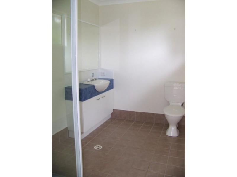 33 COURT ROAD, Nambour QLD 4560