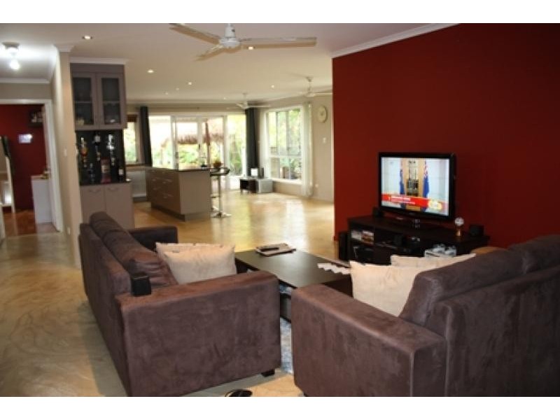 10 Meisner Court, Mountain Creek QLD 4557