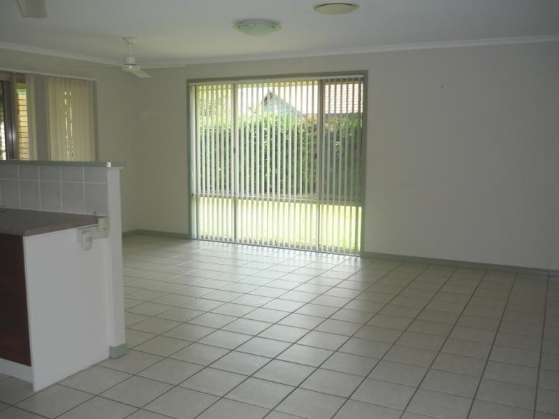 134 UNIVERSITY WAY, Sippy Downs QLD 4556