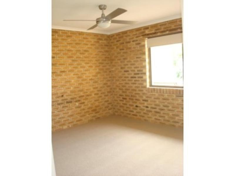 Unit 2/32 MARRA COURT, Mountain Creek QLD 4557