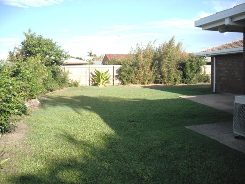 27 BALYARTA CRES, Mooloolaba QLD 4557