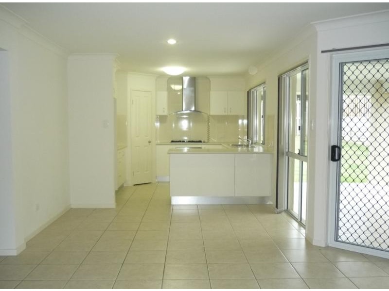 36 IMAGINATION DRIVE, Nambour QLD 4560