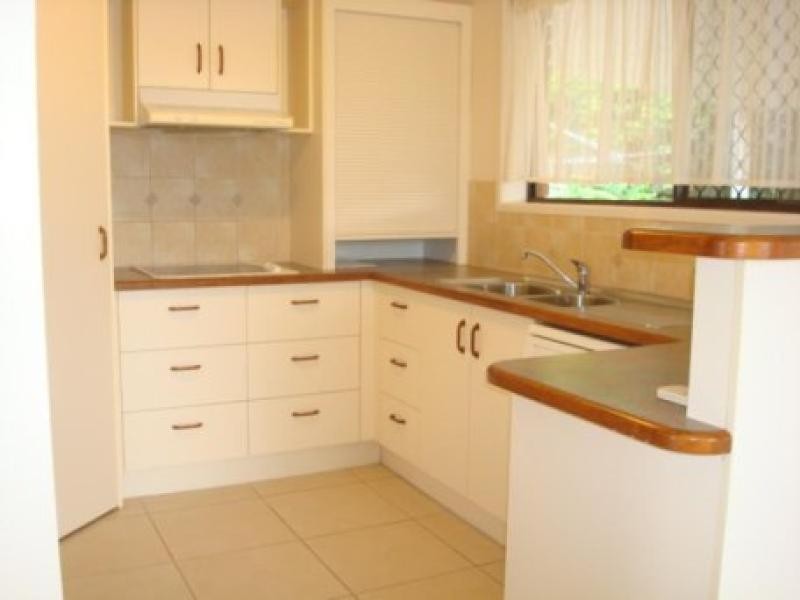 12 BLAXLAND ROAD, Nambour QLD 4560