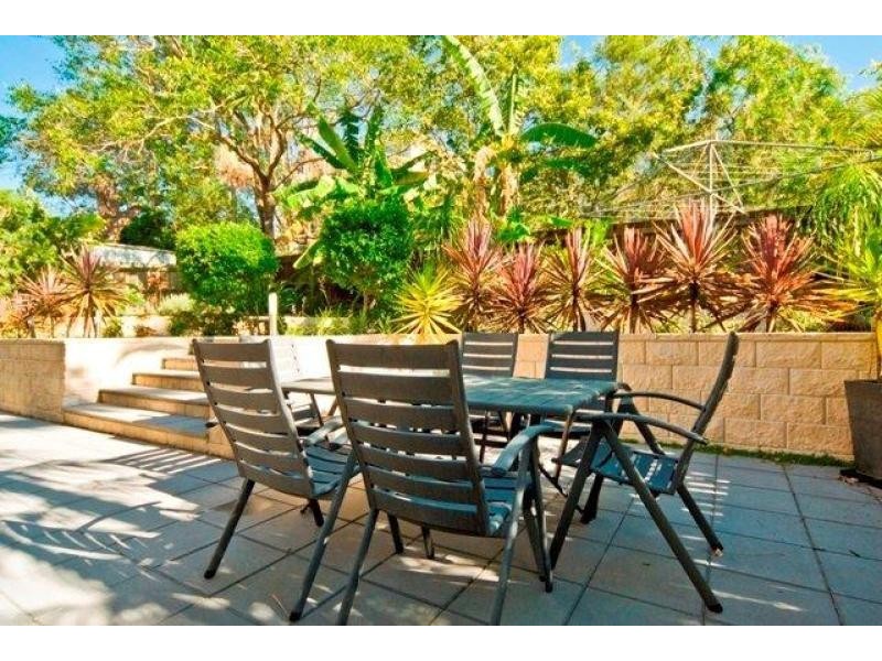 19 VICTOR STREET, Alexandra Headland QLD 4572