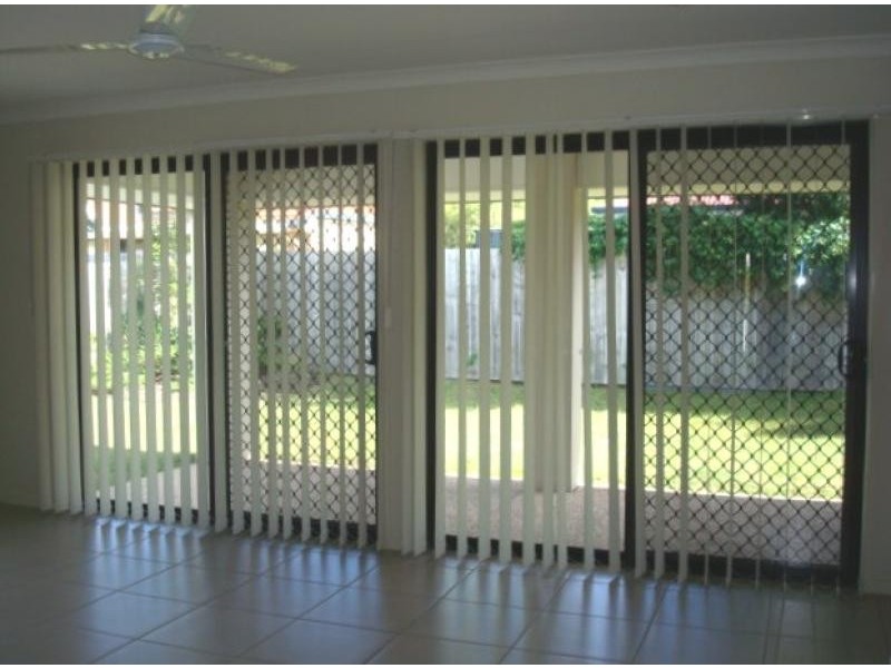 40 MAGELLAN CRESENT, Sippy Downs QLD 4556