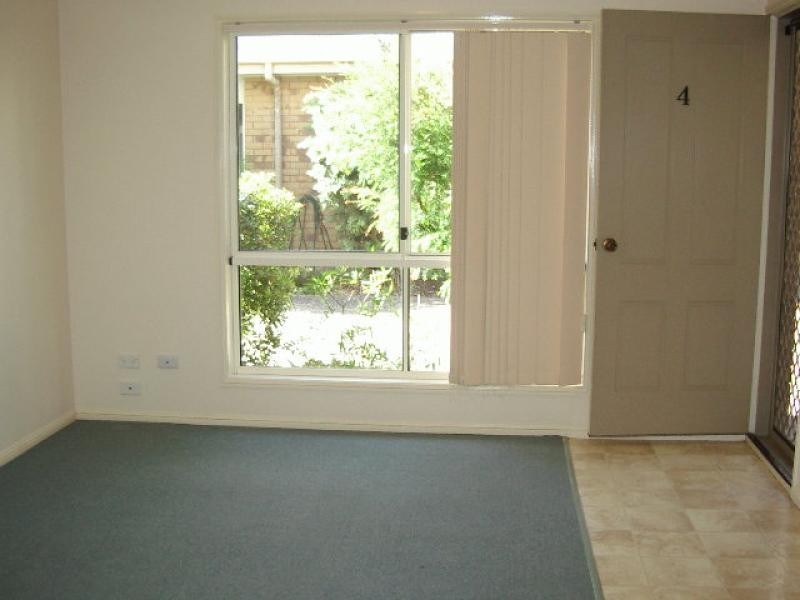 Unit 4/35 BADEN POWELL STREET, Maroochydore QLD 4558