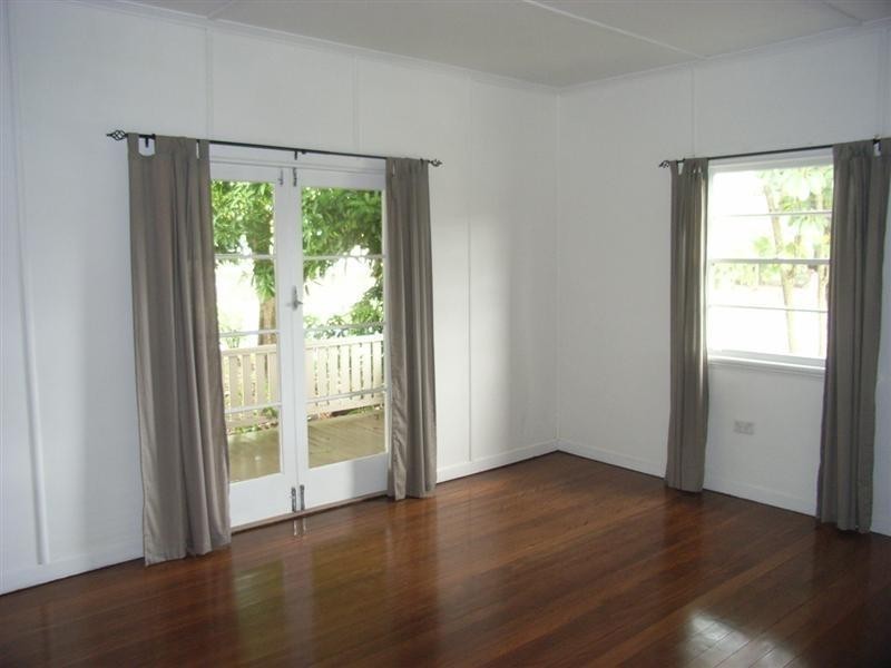 13 ASPLAND STREET, Nambour QLD 4560