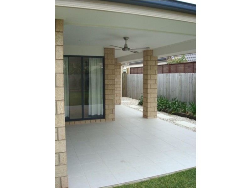 15 GILLINGHAM PLACE, Pelican Waters QLD 4551