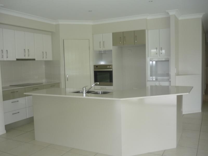 5 BUSH TREE COURT, Palmwoods QLD 4555