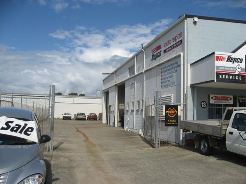Warana QLD 4575
