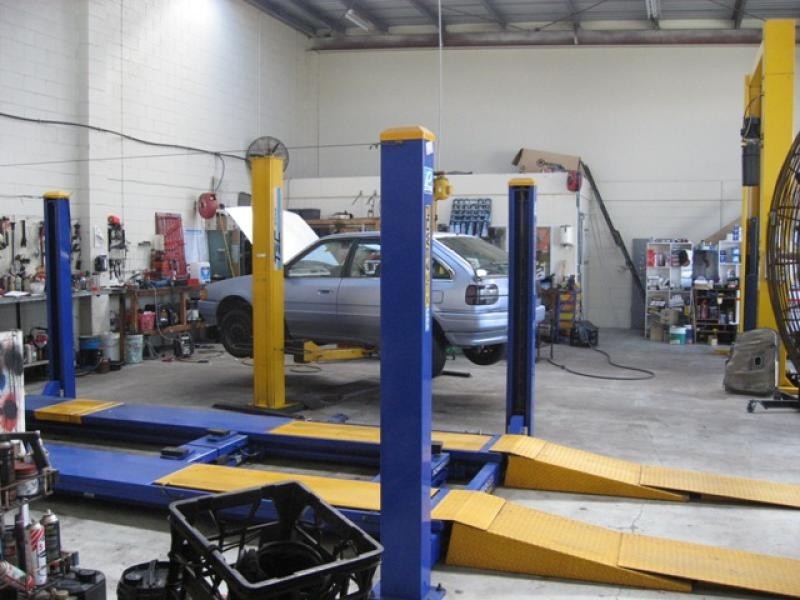 Warana QLD 4575