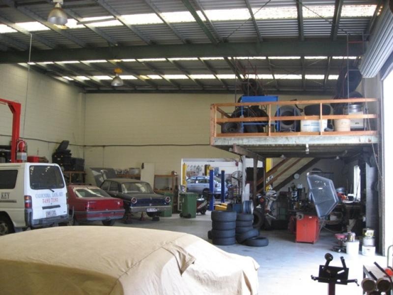 Warana QLD 4575