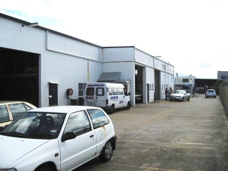 Warana QLD 4575