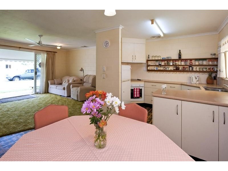 10 Yinni Street, Maroochydore QLD 4558