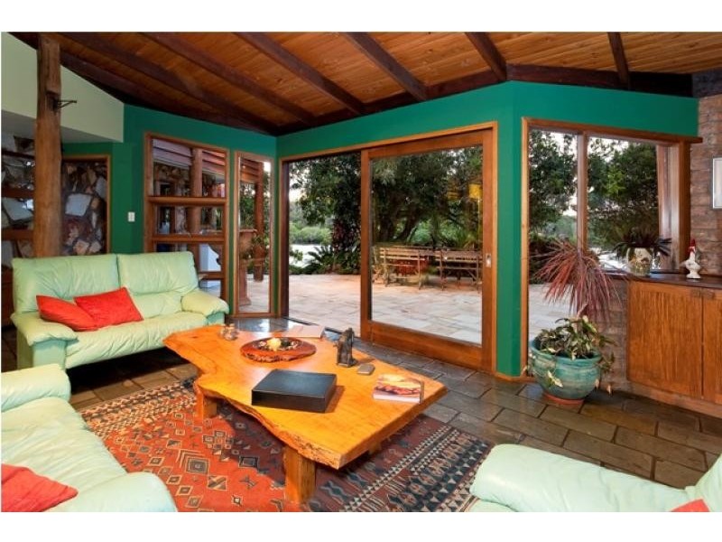 13 Karloo Court, Mountain Creek QLD 4557