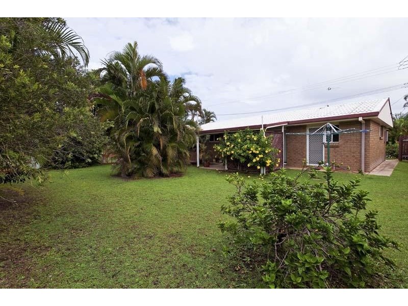 17 Wamara Street, Buddina QLD 4575