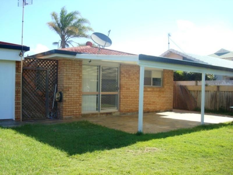 7 KAMBORA STREET, Warana QLD 4575