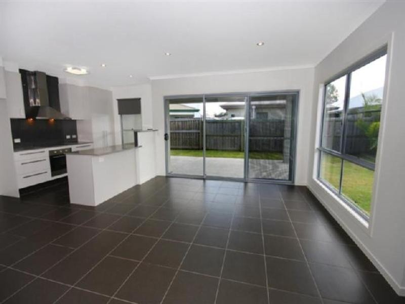 3 PEPPERMINT CRESCENT, Sippy Downs QLD 4556