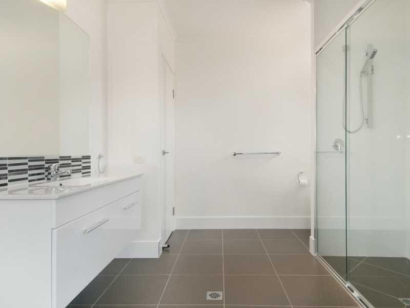 3 PEPPERMINT CRESCENT, Sippy Downs QLD 4556