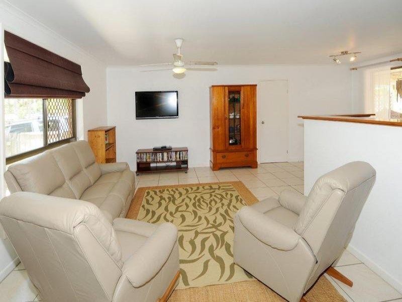 19 Lady Musgrave Drive, Mountain Creek QLD 4557