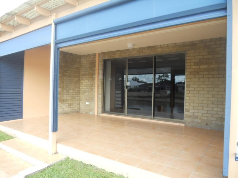 Unit 3/18 Broadmeadows Road, Maroochydore QLD 4558