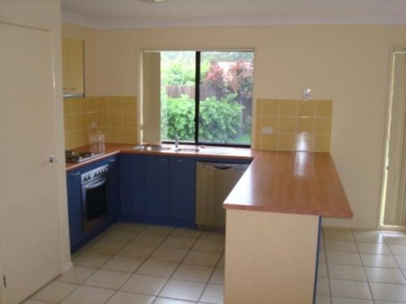 5 BURKE CLOSE, Sippy Downs QLD 4556